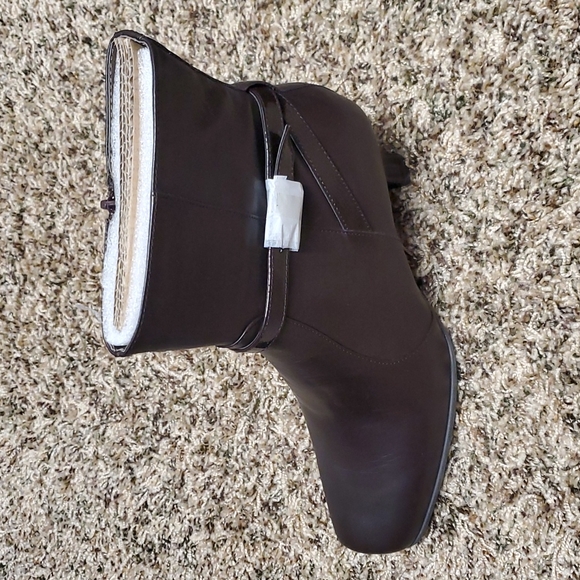 Kenneth Cole Reaction - Picture 6 of 7